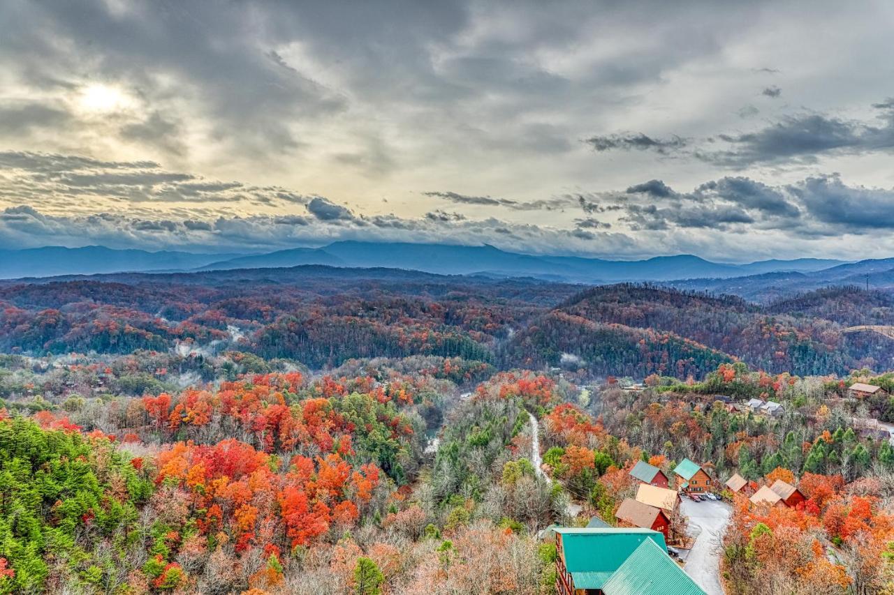 Amidst The Beauty Villa Pigeon Forge Bagian luar foto