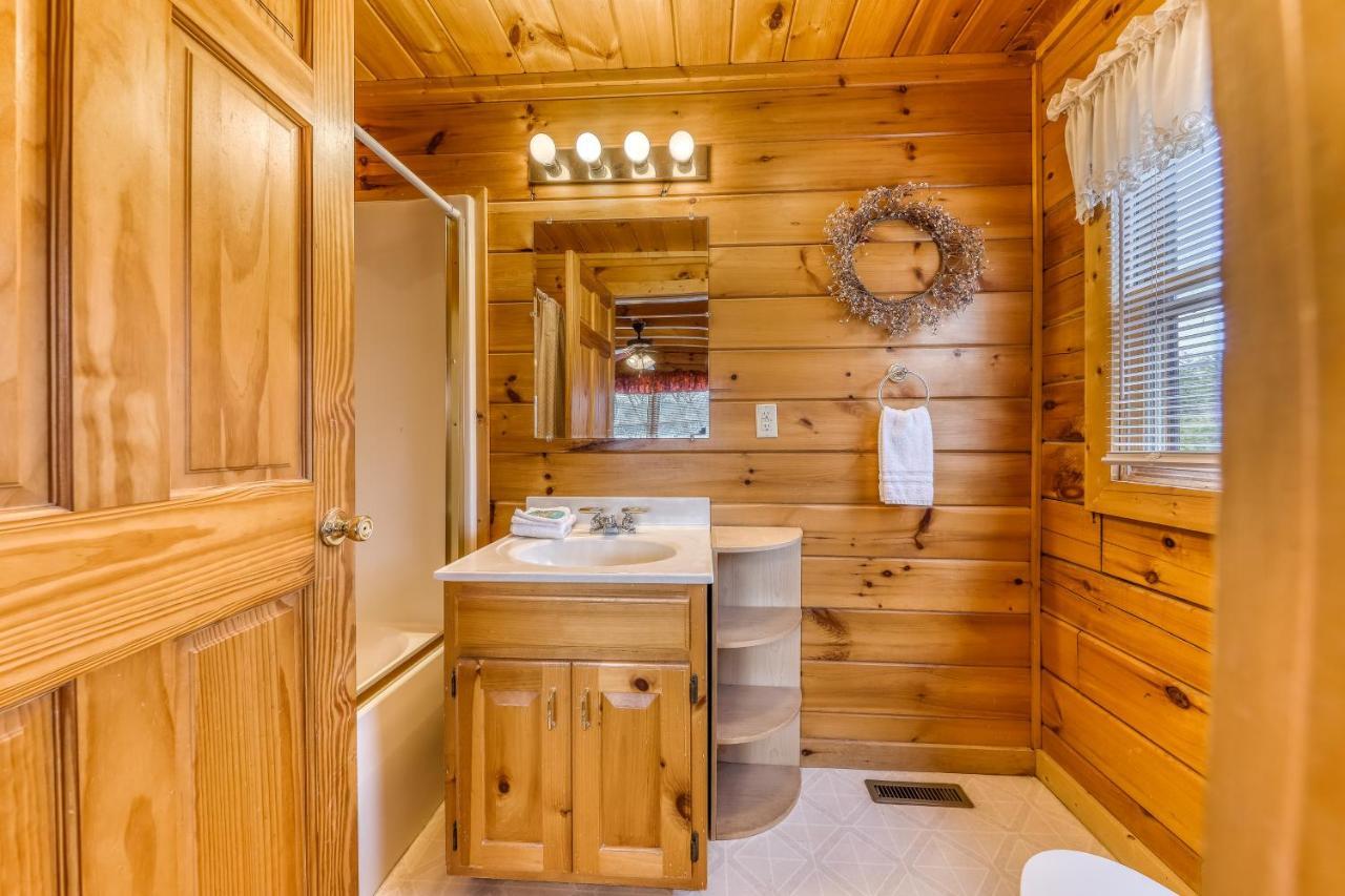 Amidst The Beauty Villa Pigeon Forge Bagian luar foto