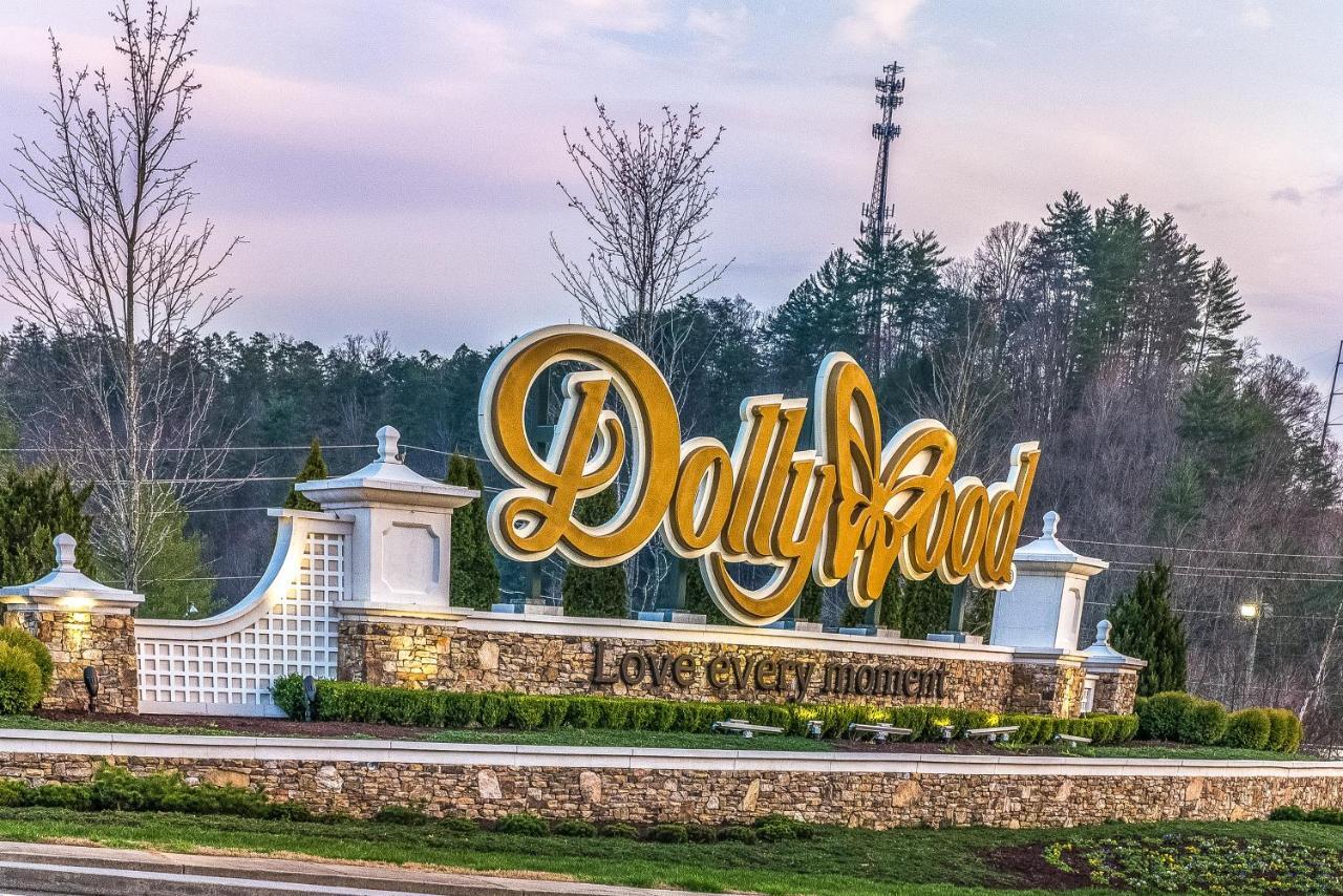Amidst The Beauty Villa Pigeon Forge Bagian luar foto